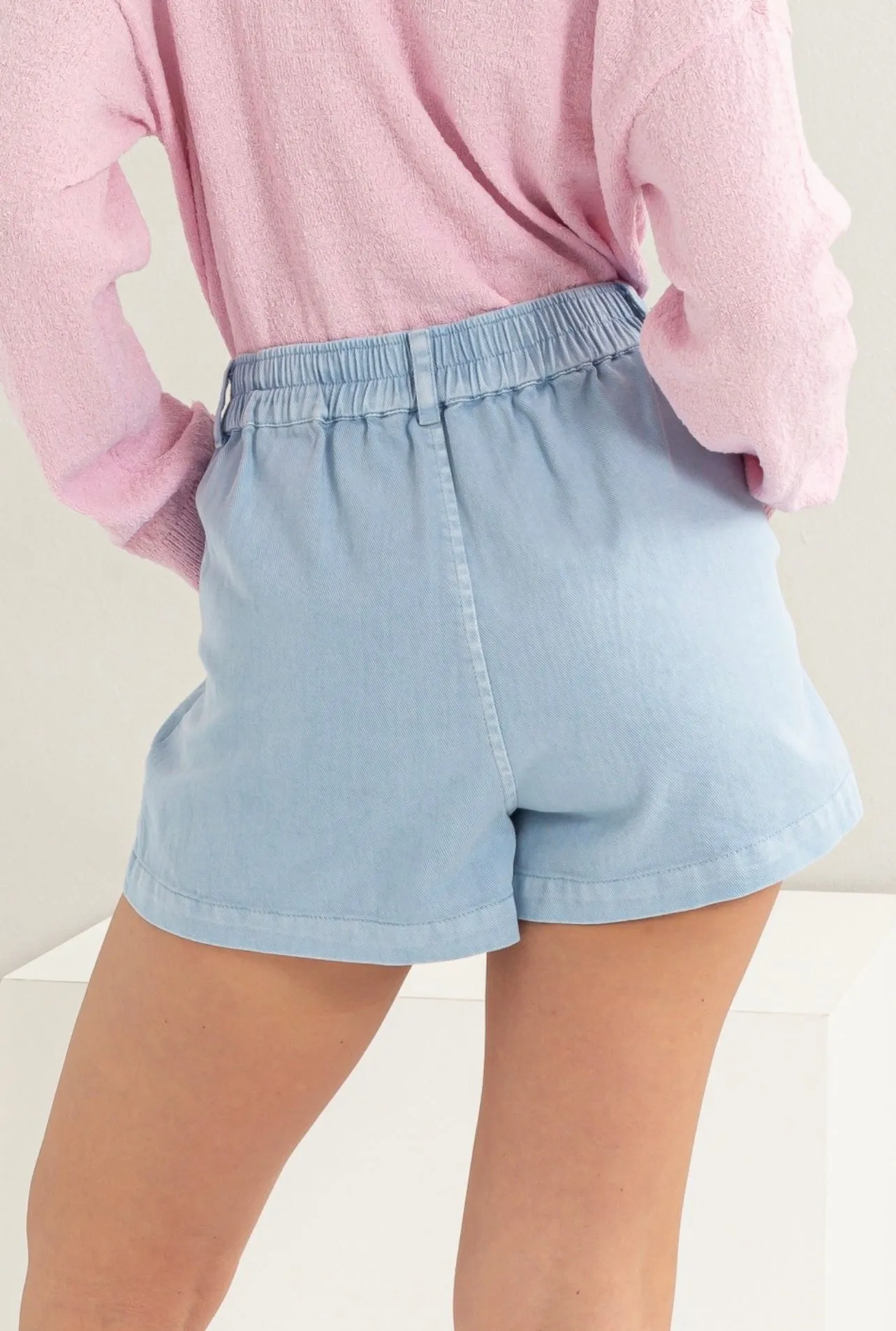 Front Pleat Denim Shorts Baby Blue