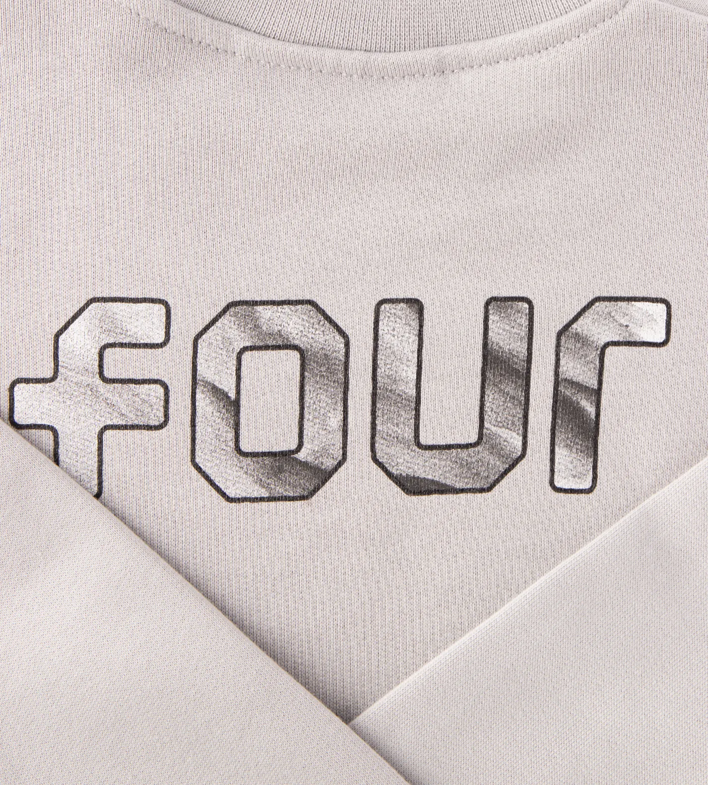 Outline Logo Crewneck High-Rise